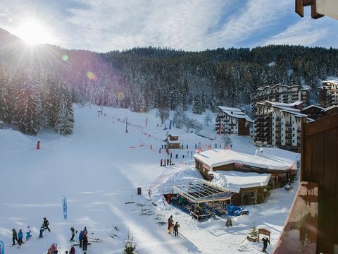 APPARTEMENT 7 personnes - 1 CHAMBRE + 1 COIN NUIT - BALCON - VUE MONTAGNE