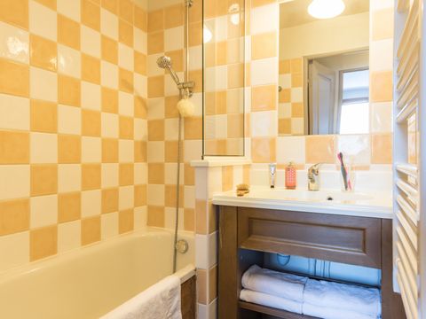 APPARTEMENT 6 personnes - 1 chambre + 1 alcôve