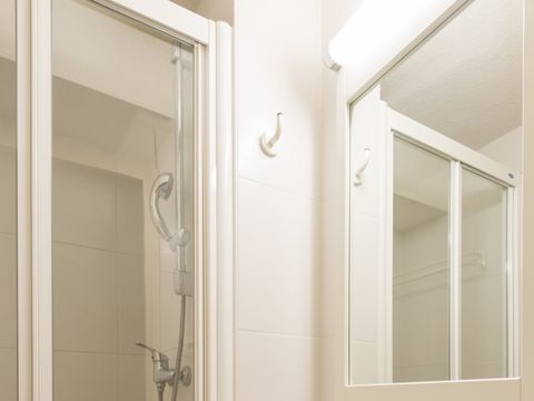 APPARTEMENT 7 personnes - (max 6 adultes) Standard