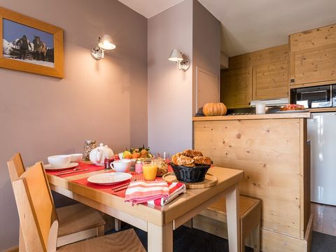 APPARTEMENT 4 personnes - - 1 chambre - Exposition sud - Vue sur les montagnes