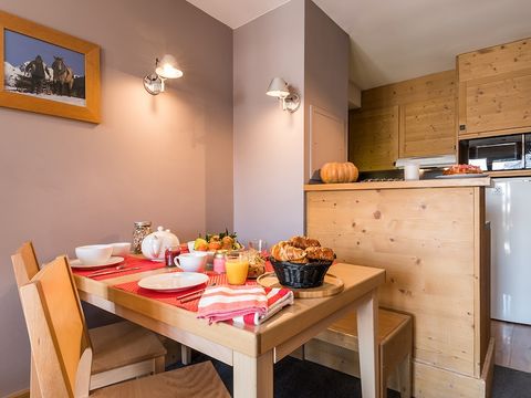 APPARTEMENT 4 personnes - - 1 chambre - Exposition sud - Vue sur les montagnes
