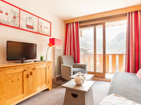 APPARTEMENT 6 personnes - 1 chambre +1 coin nuit