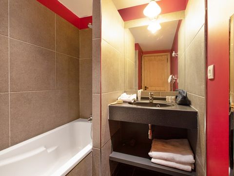 APPARTEMENT 6 personnes - 1 chambre +1 coin nuit