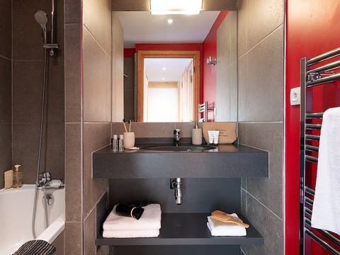 Appartement 6 personnes - 2 chambres - Vue montagne dégagée