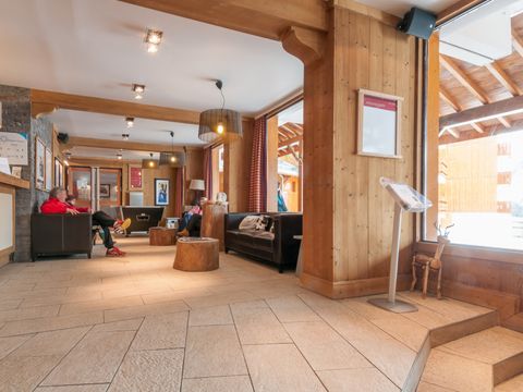 Pierre & Vacances Premium Résidence Les Crêts - Camping Savoie - Image N°4