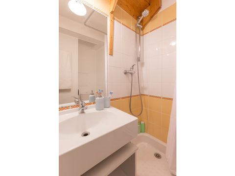 APPARTEMENT 6 personnes - (max 4 adultes) Standard