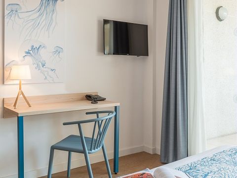 Chambre 3 personnes - Chambre d'hôtel standard C3