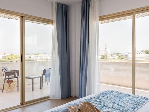 Chambre 4 personnes - Chambre d'hôtel Standard C4 3+1