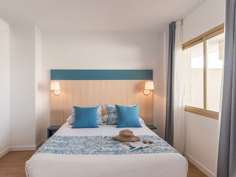 Chambre 2 personnes - Chambre d'hôtel standard C2