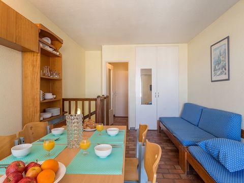 Appartement 6 personnes - 1 chambre - 1 coin - Nuit - Vue port
