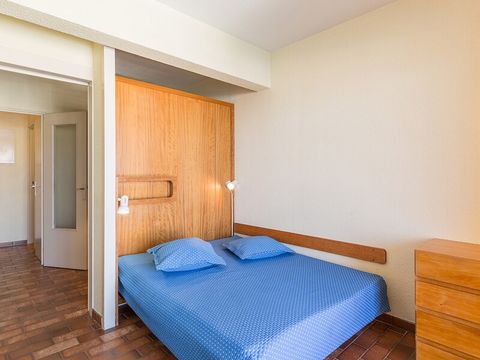Appartement 6 personnes - 1 chambre - 1 coin - Nuit - Vue port