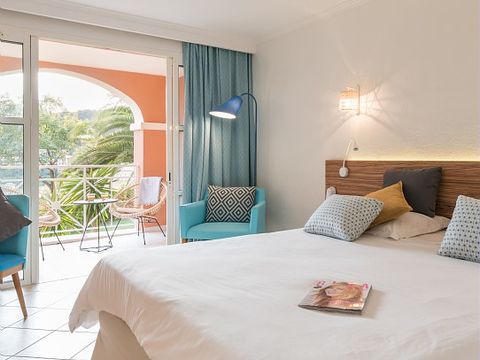 Chambre 2 personnes - D'hôtel - Double - Terrasse ou balcon