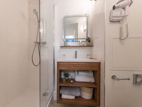 Chambre 2 personnes - D'hôtel - Double - Terrasse ou balcon