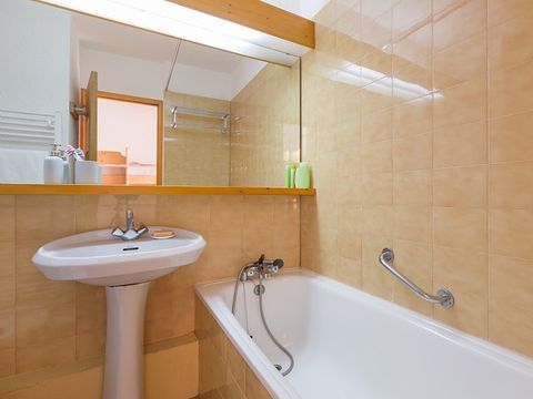 Pierre & Vacances Résidence Le Golf - Camping Savoie - Image N°10