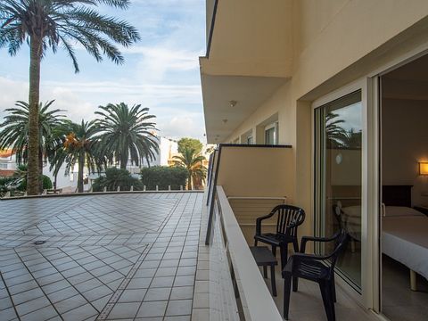 CHAMBRE 2 personnes - Chambre standard C1