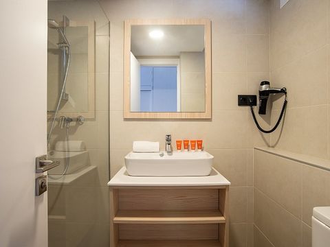 CHAMBRE 2 personnes - Chambre d'hôtel Standard C2