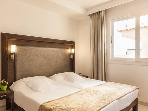 CHAMBRE 2 personnes - Chambre d'hôtel supérieure C3S