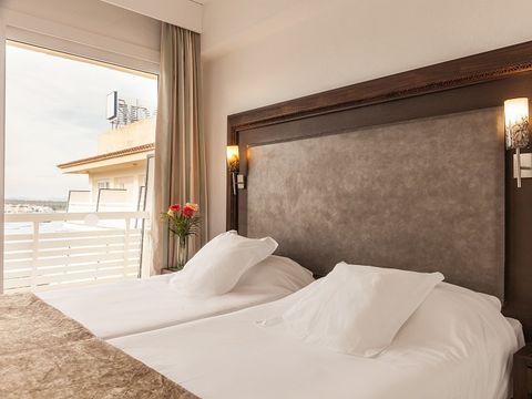 CHAMBRE 2 personnes - Chambre d'hôtel supérieure C3S