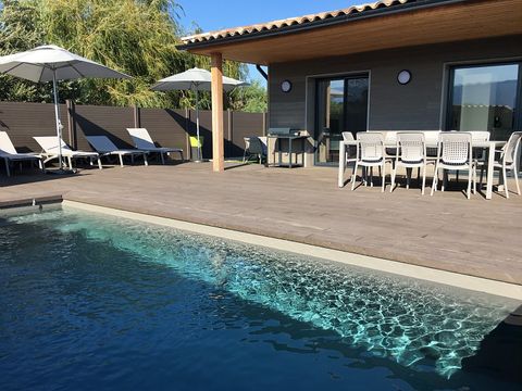 VILLA 6 personnes - 3 CHAMBRES-CLIMATISÉ-PISCINE PRIVÉE 7M-TERRASSE SPACIEUSE