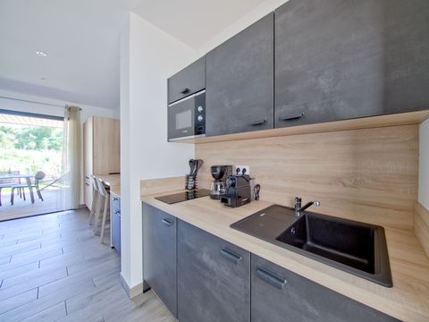 STUDIO 2 personnes - Climatisation - Grande terrasse