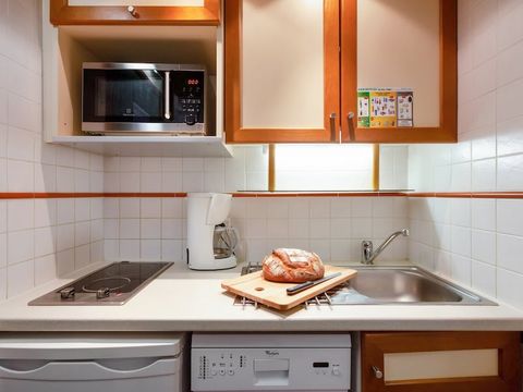 STUDIO 4 personnes - 1 coin nuit