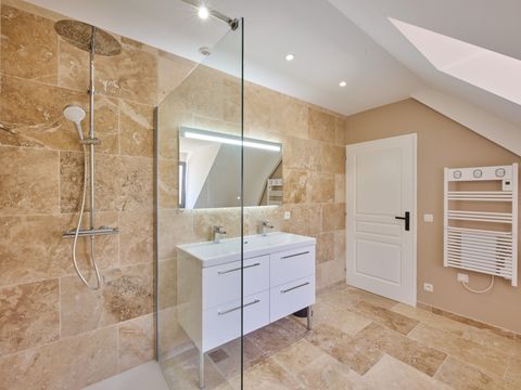 MAISON 8 personnes - Villa 8p. piscine supérieure