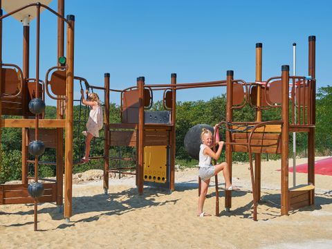 MAISON 6 personnes - Villa 6p. 1 bain piscine supérieure