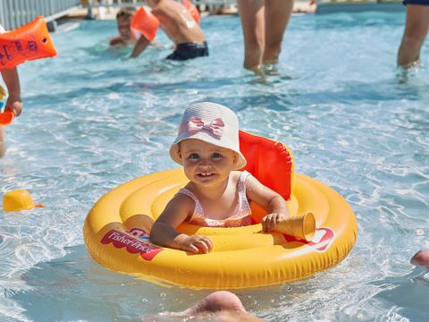 MAISON 6 personnes - Villa 6p. 1 bain piscine supérieure