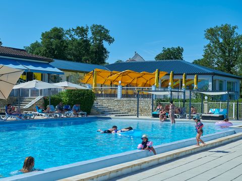 MAISON 6 personnes - Villa 6p. 1 bain piscine supérieure