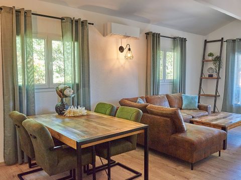 APPARTEMENT 6 personnes - Libelle 4-6p. jacuzzi vue vallée