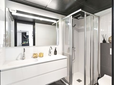 APPARTEMENT 8 personnes - avec solarium (roofterrace) et vue sur la mer