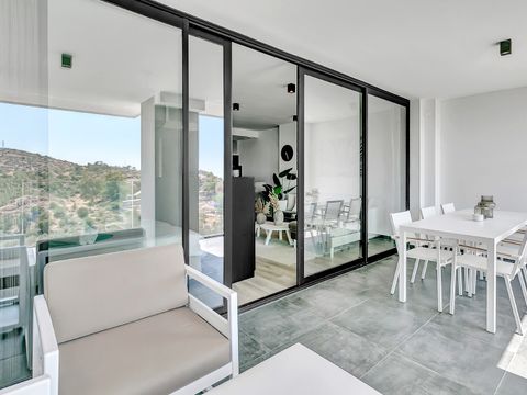 APPARTEMENT 4 personnes - loft avec vue sur la mer