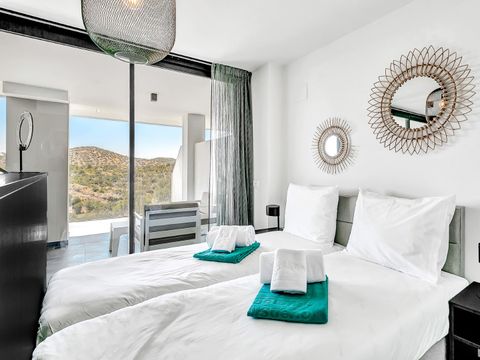 APPARTEMENT 4 personnes - loft avec vue sur la mer