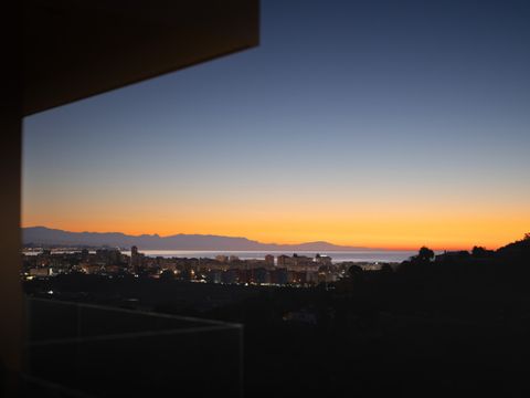 APPARTEMENT 4 personnes - loft avec vue sur la mer