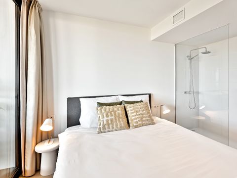 APPARTEMENT 8 personnes - avec vue sur la mer et la montagne