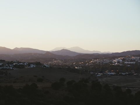 APPARTEMENT 4 personnes - loft avec vue sur les montagnes
