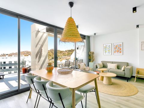 APPARTEMENT 6 personnes - Penthouse au bord de la piscine