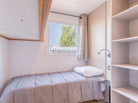MOBILHOME 4 personnes - Confort+ 2 Chambres PMR