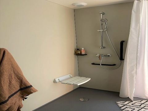 MOBILHOME 4 personnes - Confort+ 2 Chambres PMR