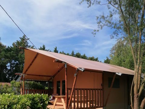 Lodge 4 personnes - Chalet 27m2 avec salle de bain - 2 chambres
