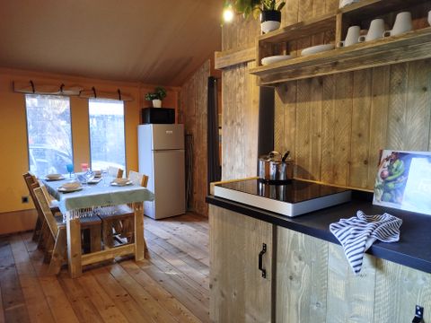 Lodge 4 personnes - Chalet 27m2 avec salle de bain - 2 chambres