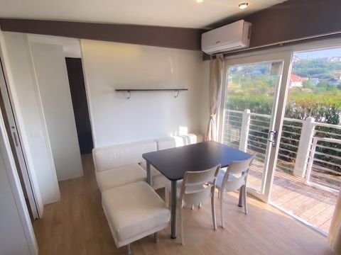 MOBILHOME 6 personnes - Suivant.