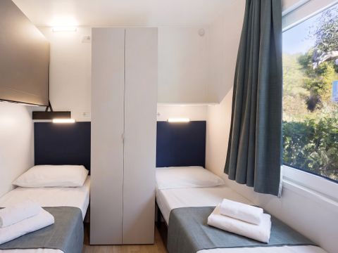 MOBILHOME 4 personnes - Charme