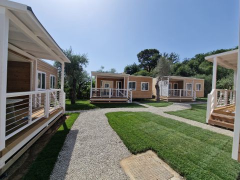 MOBILHOME 4 personnes - Charme