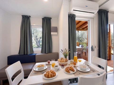 MOBILHOME 4 personnes - Charme