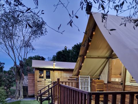 TENTE TOILE ET BOIS 4 personnes - Safari Lodge