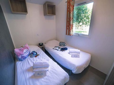 MOBILHOME 6 personnes - 2 chambre