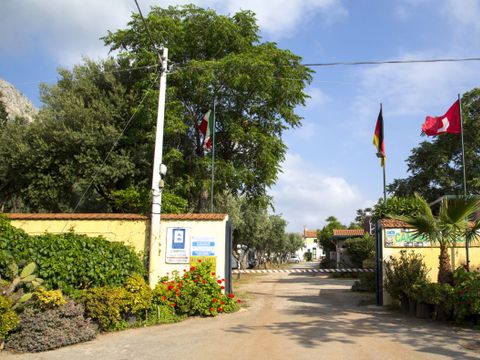 Camping Degli Ulivi - Camping Palerme