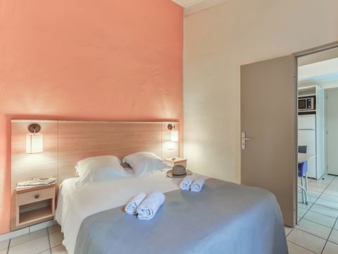 Appartement 5 personnes - 3 Pièces 5 Personnes Supérieure (Séjour + Petit-déjeuner)