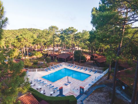 Domaine Les Sentes CARCANS - MAUBUISSON - Camping Gironde